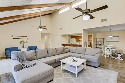 108 Nimrod, Horseshoe Bay, TX 78657 - Photo 7