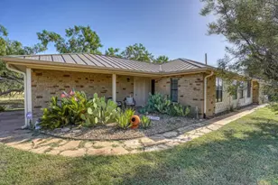 603 Sunray, Horseshoe Bay, TX 78657 - Photo 1