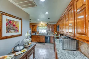 603 Sunray, Horseshoe Bay, TX 78657 - Photo 7