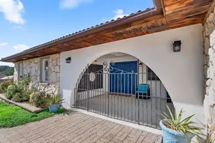 3008 Vista Ln, Marble Falls, TX 78654 - Photo 5