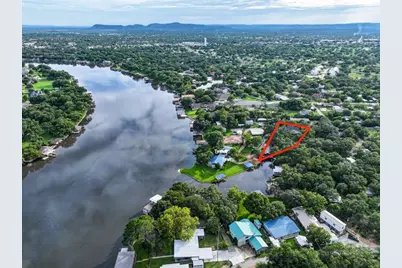 2001 Granite Cv, Kingsland, TX 78639 - Photo 1