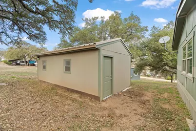 102 Crestview, Kingsland, TX 78639 - Photo 27