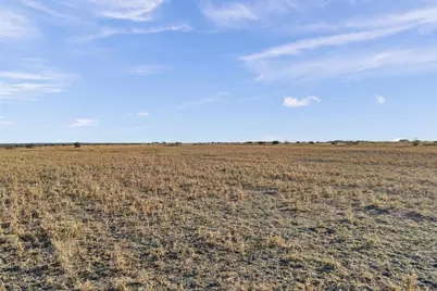 11064 Cr 210, Bertram, TX 78605 - Photo 13