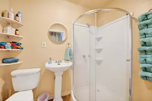 108 Monte Vista Dr, Burnet, TX 78611 - Photo 23