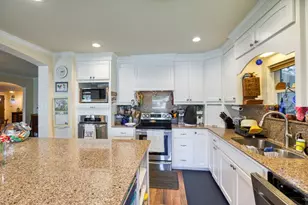 213 Lakeview, Sunrise Beach, TX 78643 - Photo 25