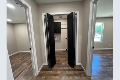 903 Flag Creek Dr., Llano, TX 78643 - Photo 9