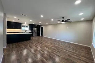 903 Flag Creek Dr, Llano, TX 78643 - Photo 7