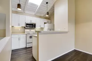 207 Hi Cir N, Horseshoe Bay, TX 78657 - Photo 5