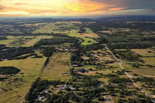 434 Gold Shaeffer Rd, Fredericksburg, TX 78624 - Photo 5