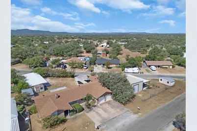 2025 Forest Trl, Kingsland, TX 78639 - Photo 3