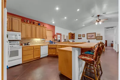 1426 Elkhorn Drive, Kingsland, TX 78639 - Photo 13