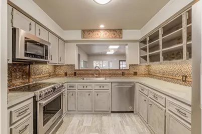 5303 Shady Oaks, Kingsland, TX 78639 - Photo 5