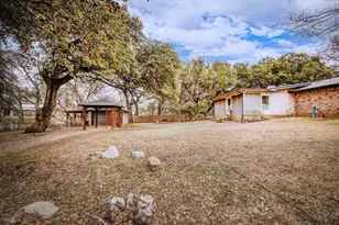 5303 Shady Oaks, Kingsland, TX 78639 - Photo 21