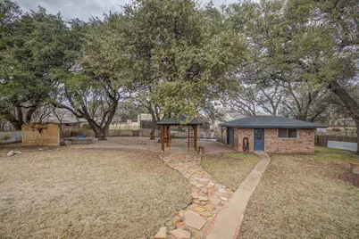 5303 Shady Oaks, Kingsland, TX 78639 - Photo 17