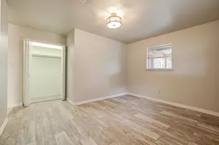 5303 Shady Oaks, Kingsland, TX 78639 - Photo 13