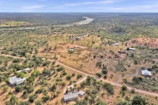 127 Offer Ln, Llano, TX 78643 - Photo 3