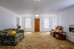 509 E Austin St, Llano, TX 78643 - Photo 11