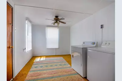 509 E Austin St, Llano, TX 78643 - Photo 15