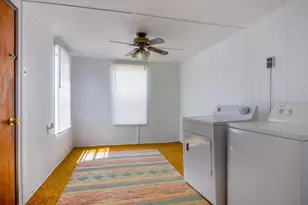 509 E Austin St, Llano, TX 78643 - Photo 15