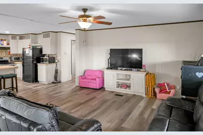 201 36th Street, Horseshoe Bay, TX 78657 - Photo 7