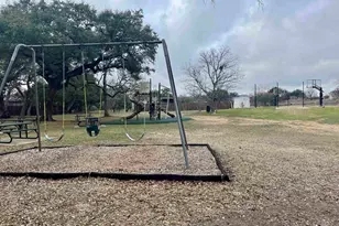 201 36th St, Horseshoe Bay, TX 78657 - Photo 23