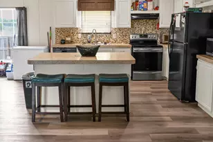 201 36th St, Horseshoe Bay, TX 78657 - Photo 9