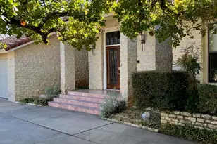 308 Lucy Ln, Horseshoe Bay, TX 78657 - Photo 3