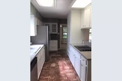 308 Lucy Lane, Horseshoe Bay, TX 78657 - Photo 9