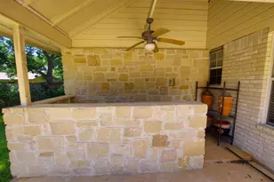 347 Stewart, Meadowlakes, TX 78654 - Photo 15