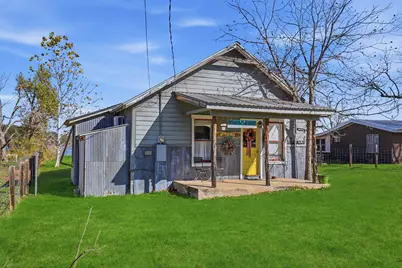 401 Lakeshore Loop, Tow, TX 78672 - Photo 13