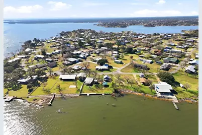 401 Lakeshore Loop, Tow, TX 78672 - Photo 19