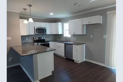 606 S Pierce, Burnet, TX 78611 - Photo 3