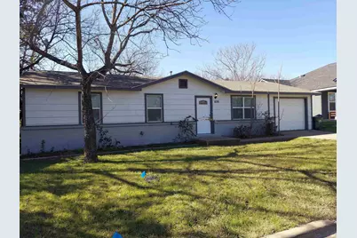 606 S Pierce, Burnet, TX 78611 - Photo 1