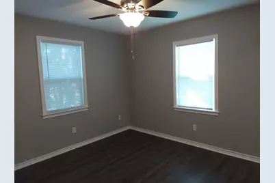 606 S Pierce, Burnet, TX 78611 - Photo 7