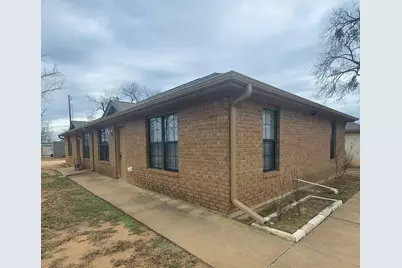 411 Ave S, Marble Falls, TX 78654 - Photo 1