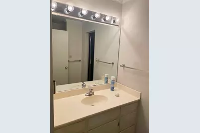 1801 W Commerce Street, San Saba, TX 76877 - Photo 15