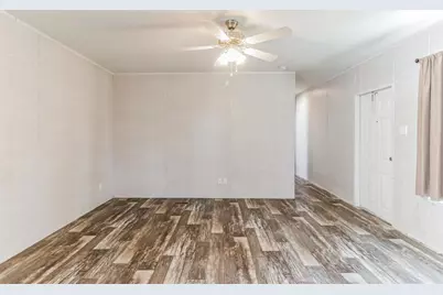 105 E Briar Drive, Granite Shoals, TX 78654 - Photo 11