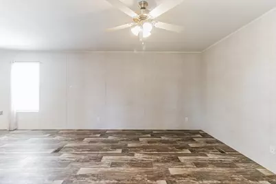 105 E Briar Drive, Granite Shoals, TX 78654 - Photo 9