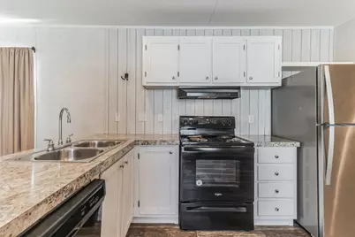 105 E Briar Drive, Granite Shoals, TX 78654 - Photo 7