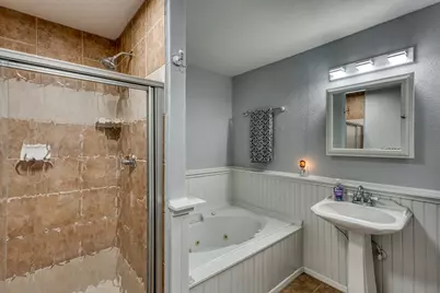 210 B Tee Off, Horseshoe Bay, TX 78657 - Photo 19