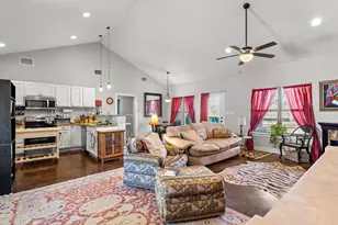 142 W Persimmon Dr, Granite Shoals, TX 78654 - Photo 3