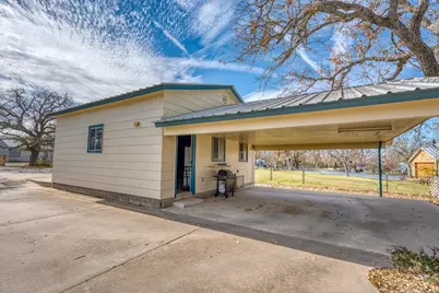 310 S Chaparral, Burnet, TX 78611 - Photo 5