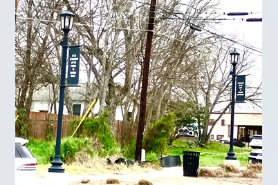 401 Avenue J, Marble Falls, TX 78654 - Photo 17