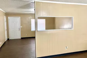 401 Ave J, Marble Falls, TX 78654 - Photo 9