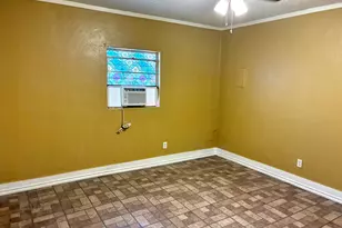 401 Ave J, Marble Falls, TX 78654 - Photo 13