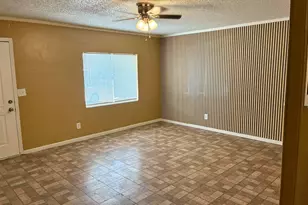 401 Ave J, Marble Falls, TX 78654 - Photo 5