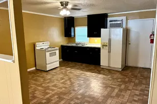 401 Ave J, Marble Falls, TX 78654 - Photo 9