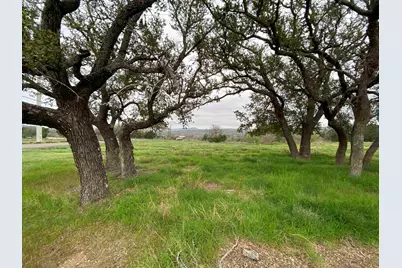 303 S Oak Lane, Burnet, TX 78611 - Photo 3