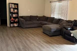 605 E College, Llano, TX 78643 - Photo 11