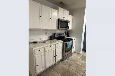 605 E College, Llano, TX 78643 - Photo 7